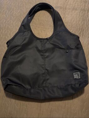 Black Women's Everyday Tote Bag